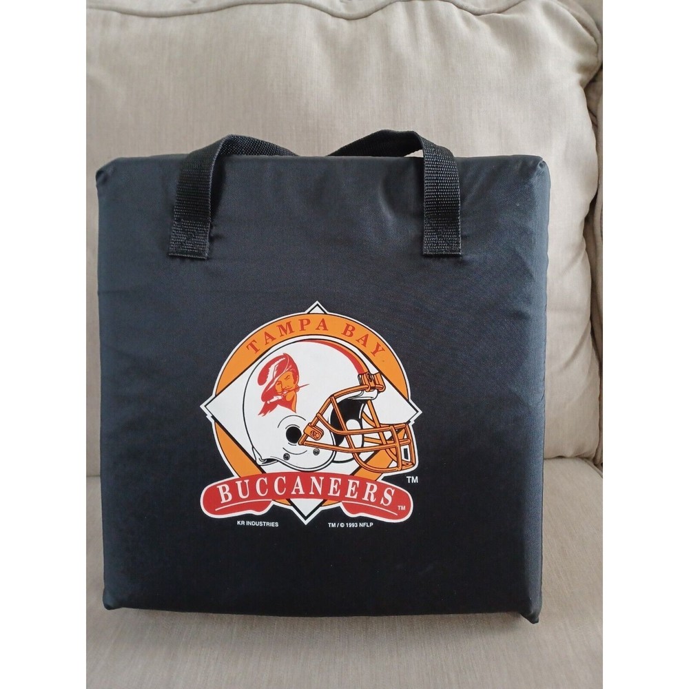 Vintage NFL Tampa Bay Buccaneers Stadium Seat Cushion Pad 1993 K R Industries